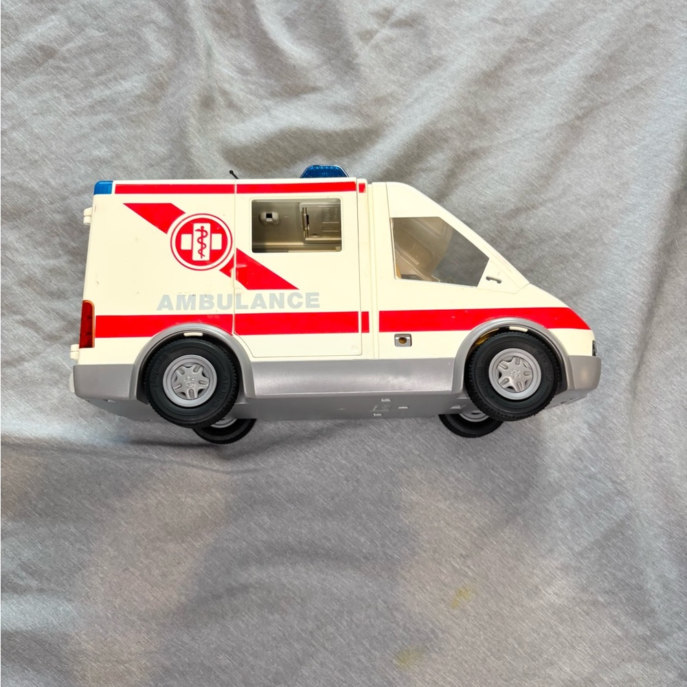 Vintage y2k‎ 2004 Playmobil 4221 Ambulance Geobra Brandstatter - Picture 9 of 16